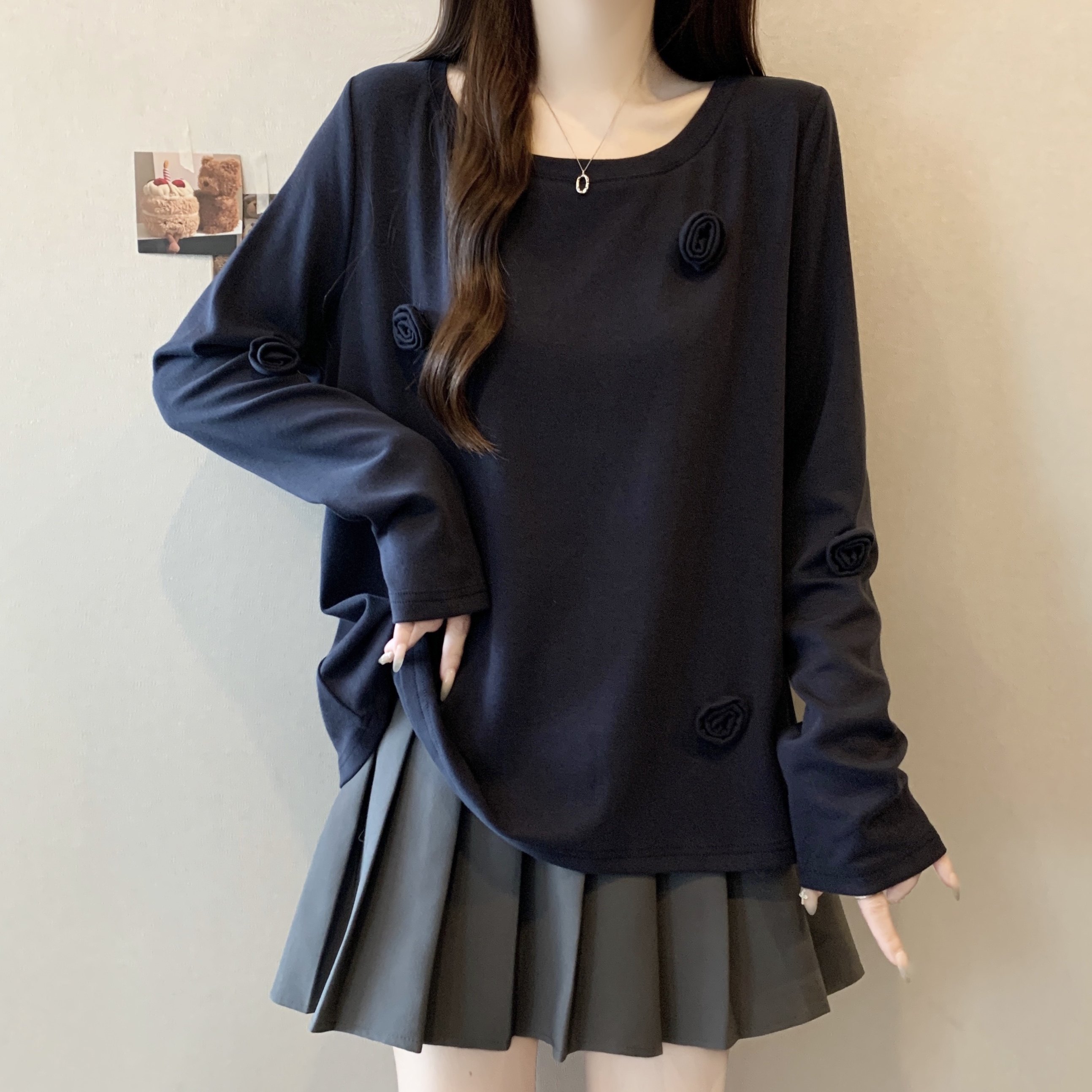 大码女装胖mm深蓝色时尚百搭长袖T恤秋季新款内搭立体花朵上衣潮,女装/女士精品,大码内搭,淘宝优惠券,粉丝福利购,淘宝优惠卷