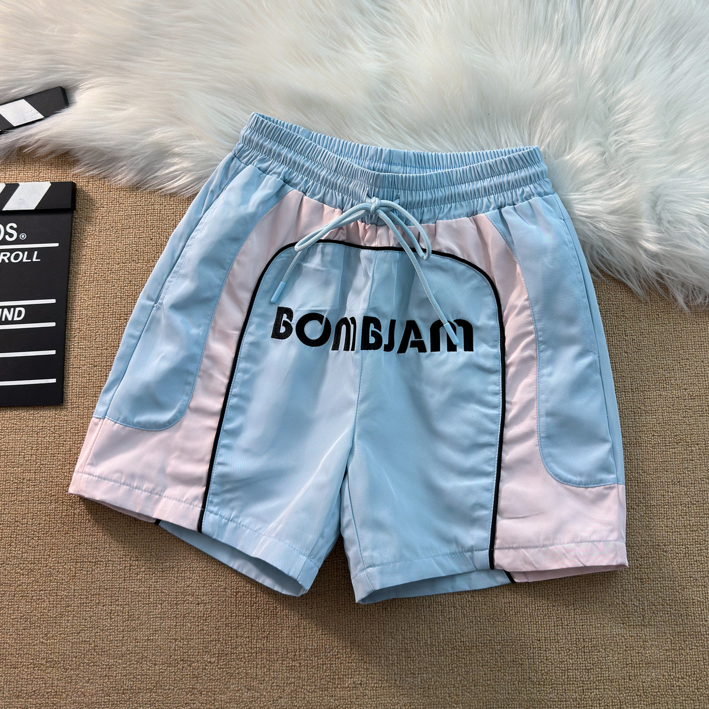 美式高街港风短裤男夏季宽松厚实风衣布运动休闲篮球四分裤刺绣字