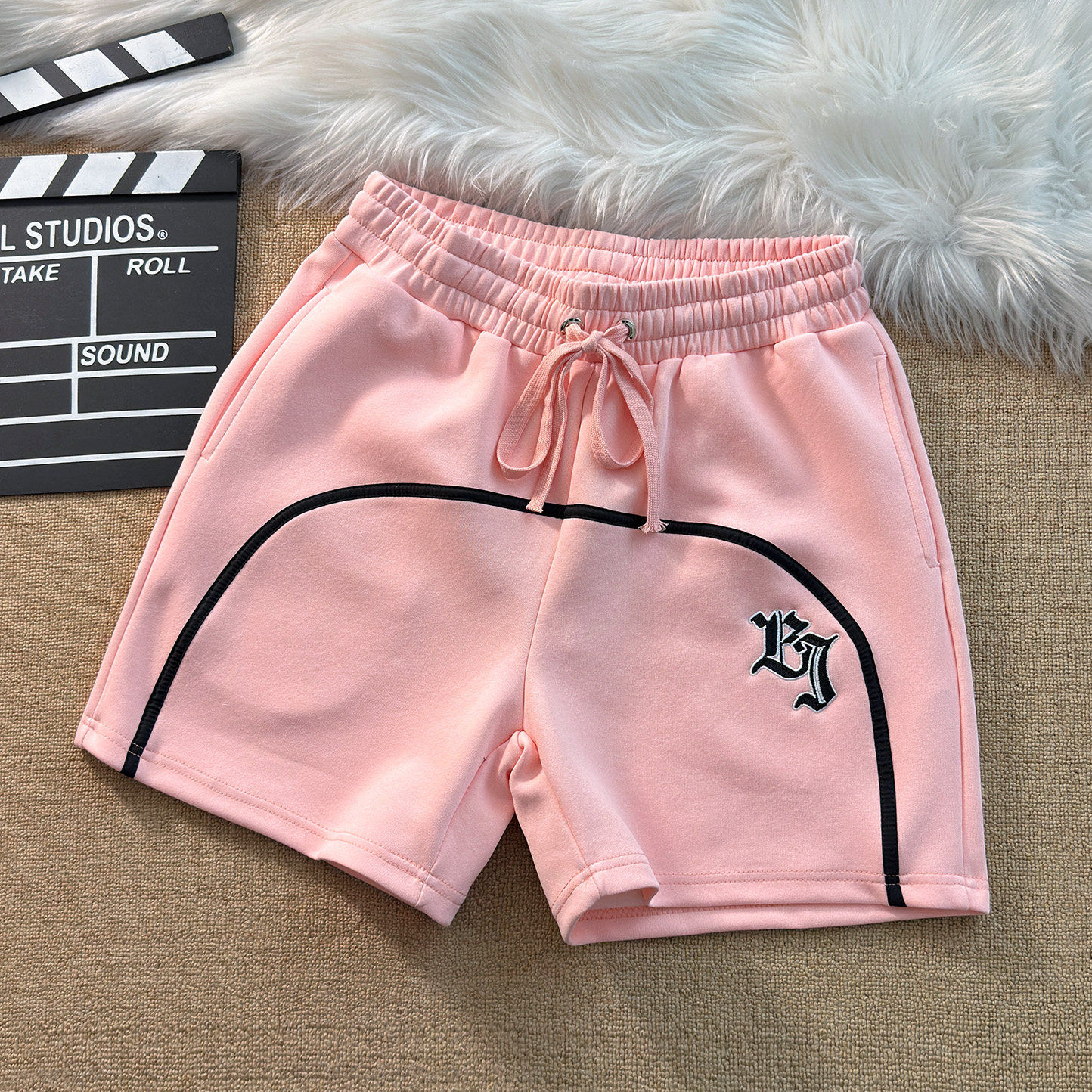 美式休闲潮流拼接质感刺绣字母休闲短裤男篮球运动训练健身四分裤,男装,短裤,淘宝优惠券,粉丝福利购,淘宝优惠卷