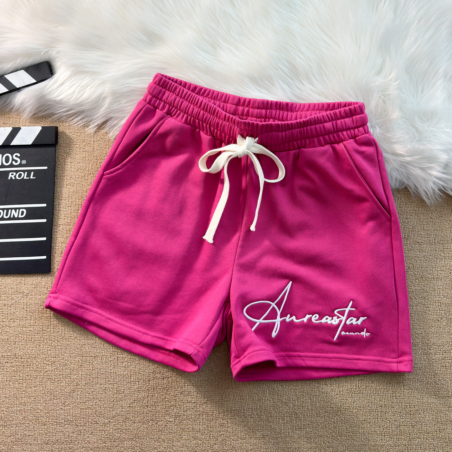 简约风刺绣字母运动短裤男夏季潮牌跑步健身四分裤休闲宽松篮球裤