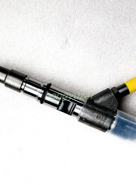 福田康明斯ISF3.8喷油器总成0445120134 4947582博世共轨燃油系统