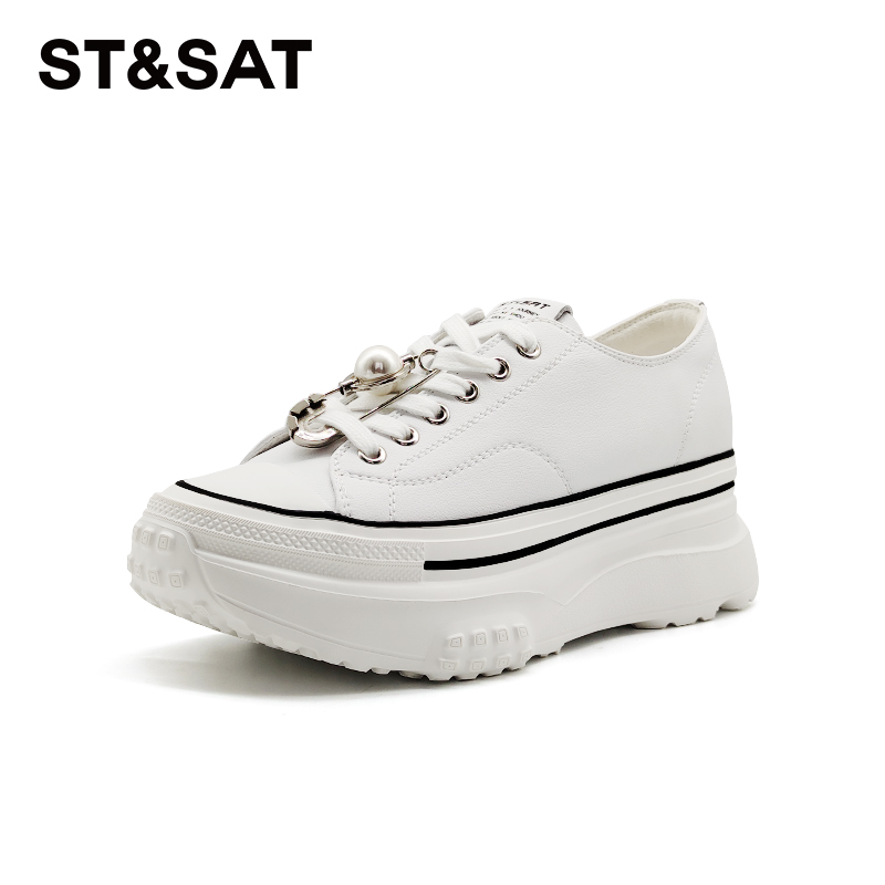 星期六松糕底休闲旅游鞋女