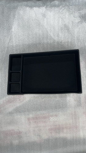 AITO问界M9副驾保险箱硅胶储物盒收纳置物防水改装升级用品配件