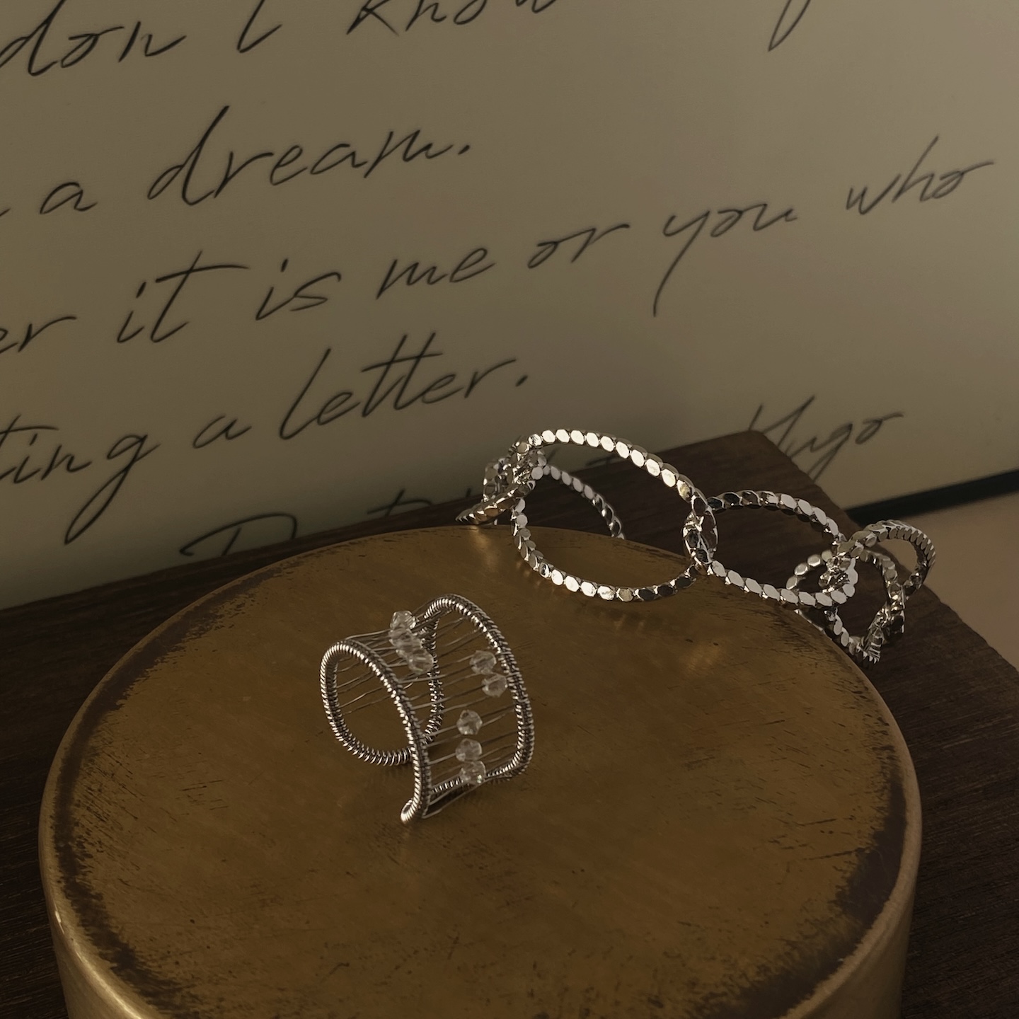 上新9折 水幕珠帘法式复古镂空线条珠珠开口百搭戒指可调节宽指环