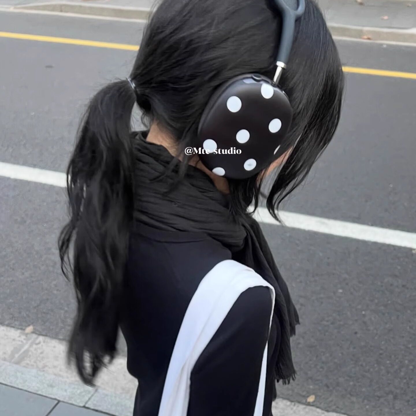 欧尼同款韩系小众设计感AirPodsmax硬壳保护套苹果耳机保护套古早波点元素韩女时尚个性