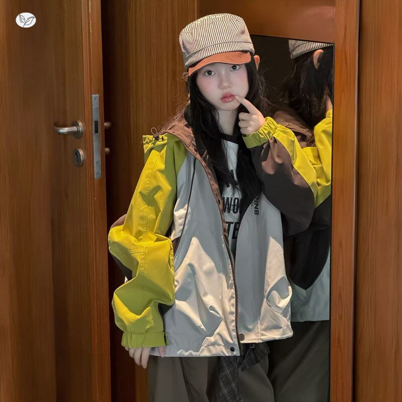 女童冲锋衣2026秋新款中大童工装风撞色连帽外套儿童户外服夹克衫