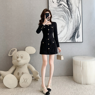 高级感小香风气质方领长袖连衣裙女春秋季新款设计感粗花呢小黑裙