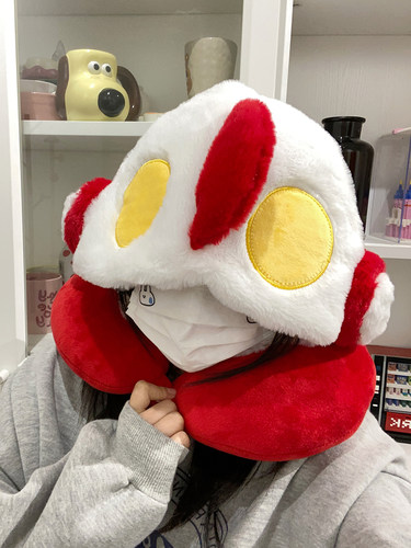 护颈枕奥特曼U型枕高颜值午睡枕