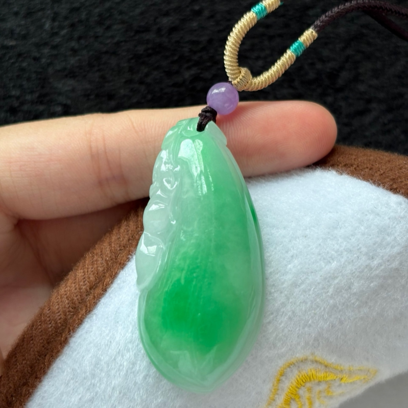 缅甸翡翠冰种苹果绿翠绿色富贵常在招财福瓜裸石吊坠玉石颈饰珠宝