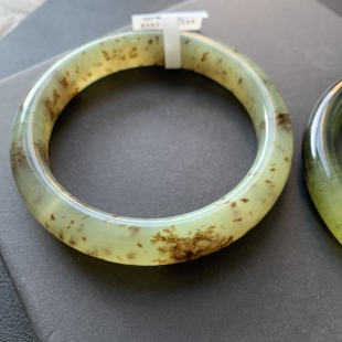 TA1新年礼物天然岫玉手镯精品老料一物一图 老料手镯