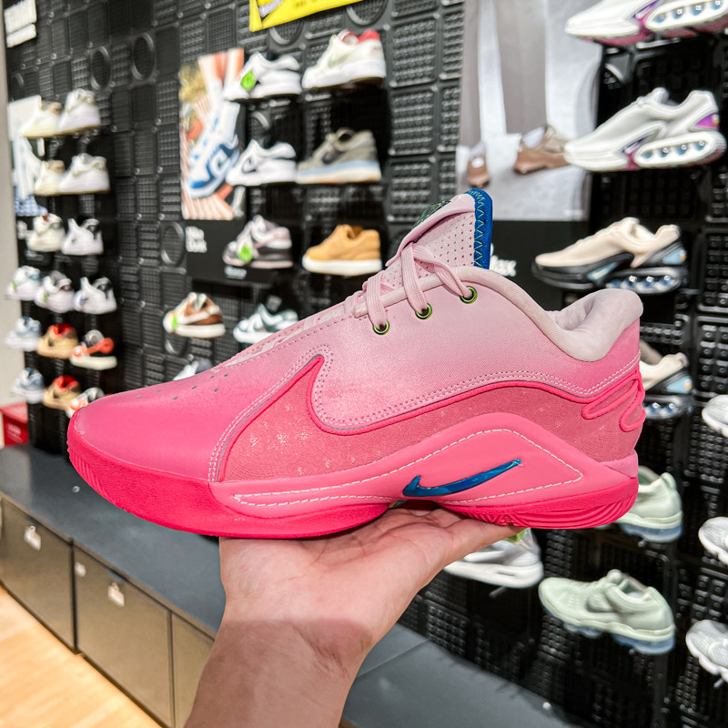 NIKE耐克男鞋2025春新款詹姆斯抓地缓震场上实战篮球鞋HV8456-600