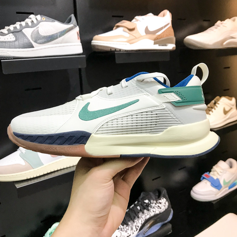 NIKE耐克童鞋2024秋季新款跑步缓震透气耐磨运动休闲鞋HM3715-131