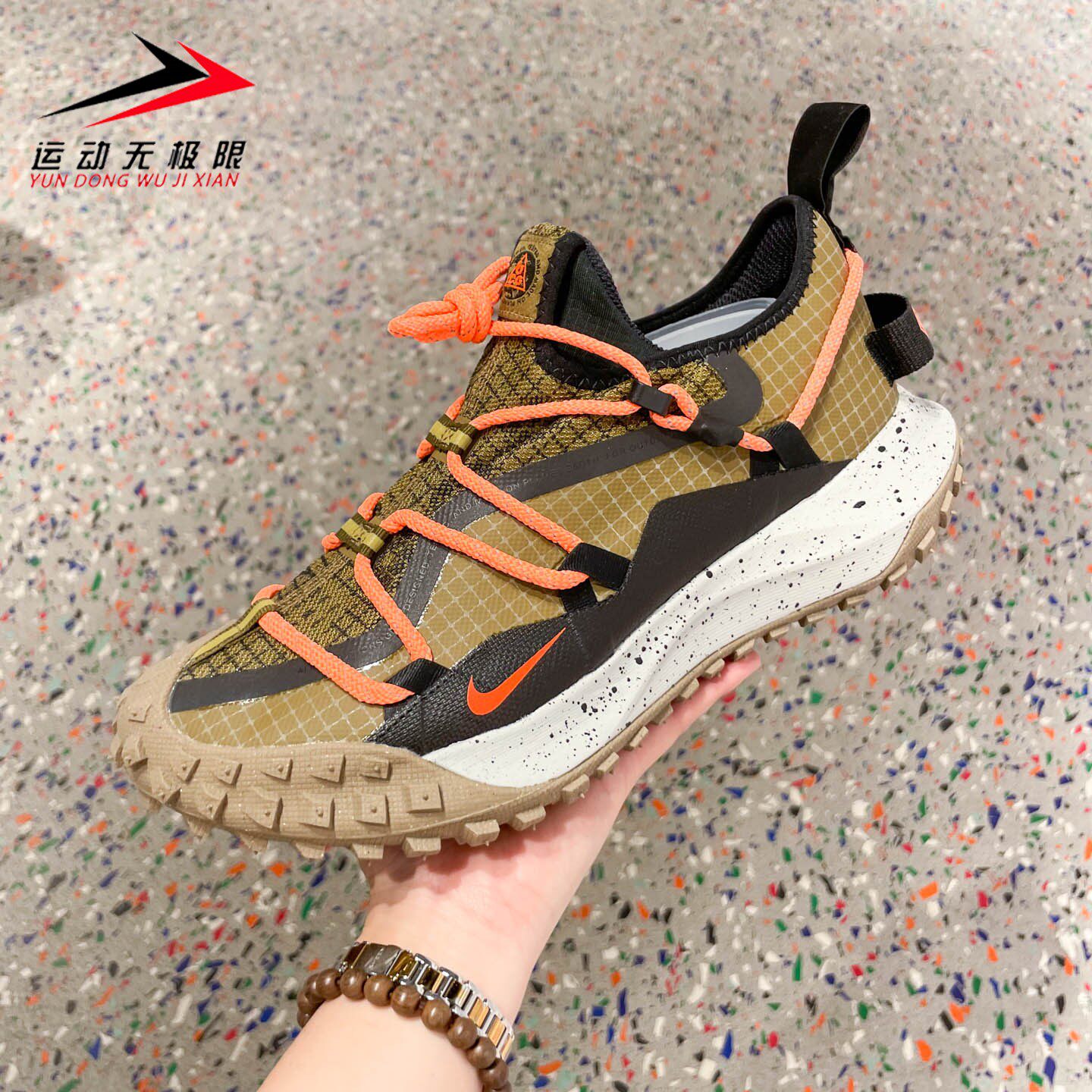 耐克男鞋2025冬款ACG Mountain Fly徒步登山越野跑步鞋DD2861-200