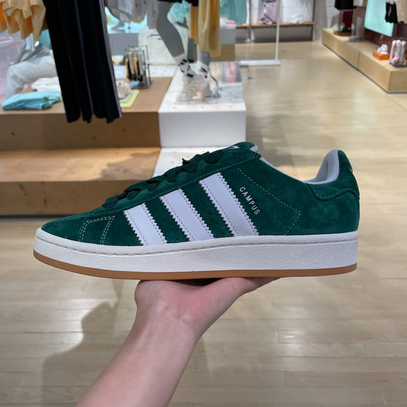 阿迪达斯经典休闲运动滑板鞋