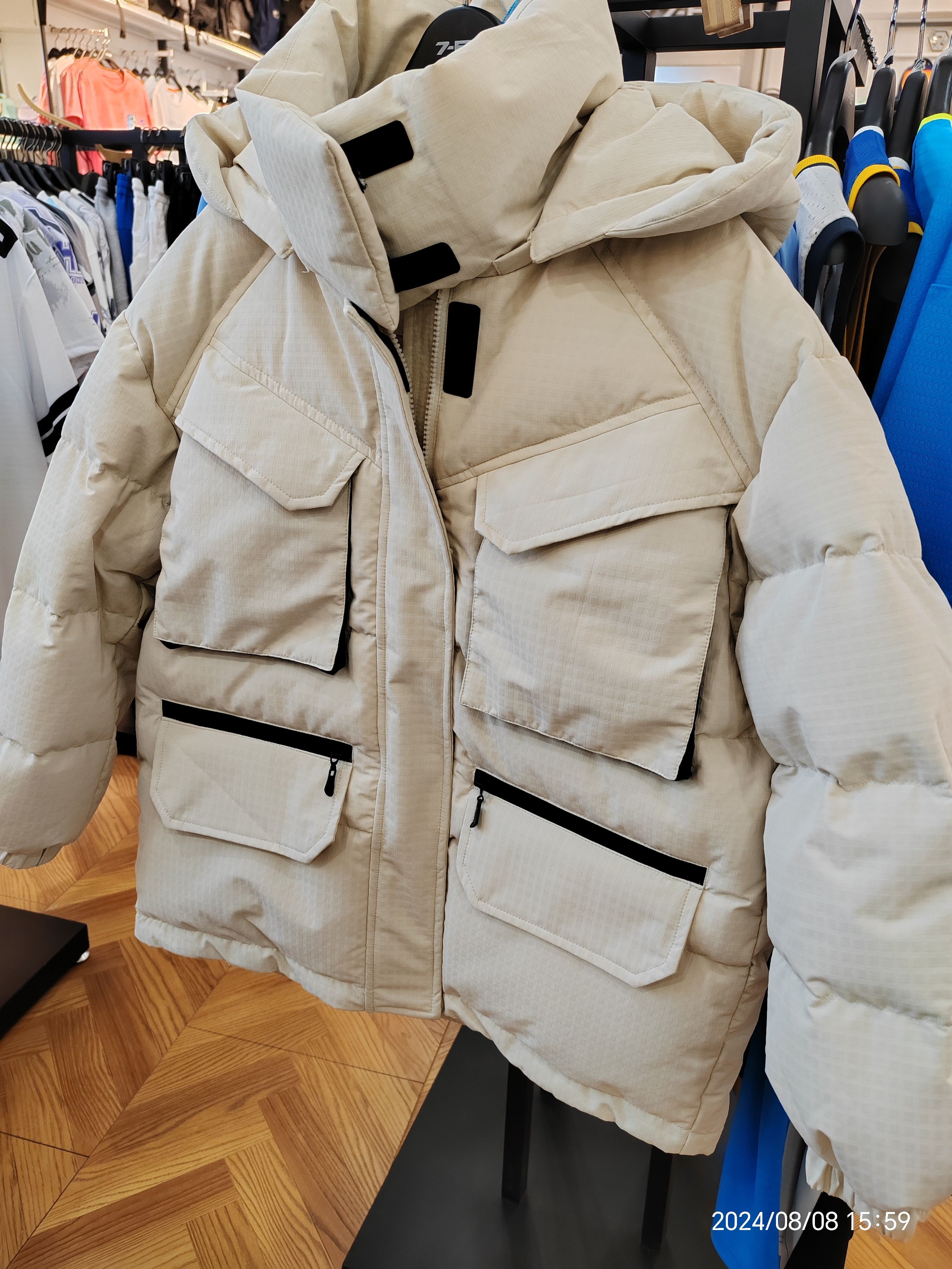 七波辉正品新款少女大童青少年冬装羽绒服130154宽松版白鸭绒厚款
