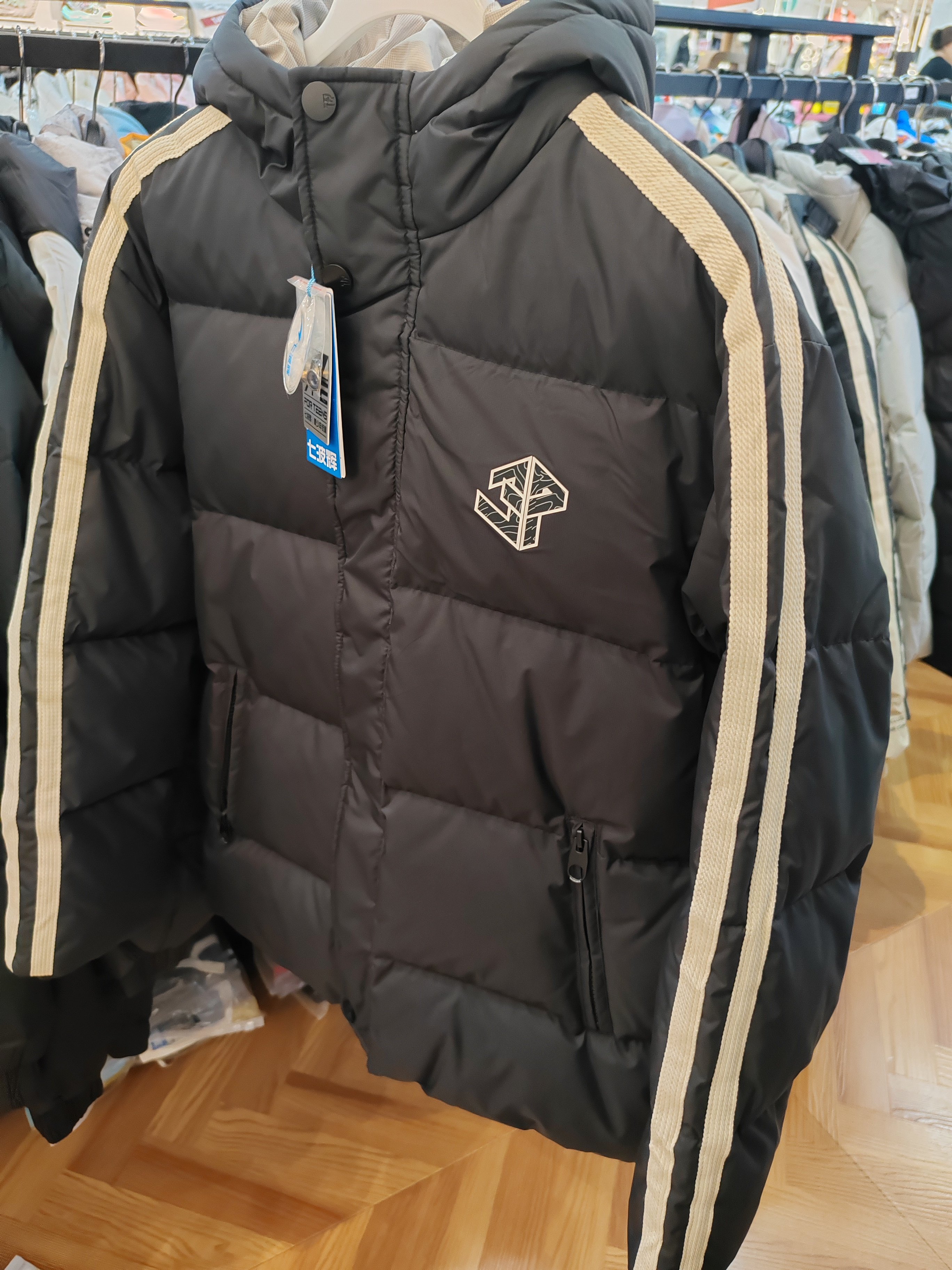 七波辉正品新款男大童131865冬装羽绒服合身款鸭绒袄实体店现货