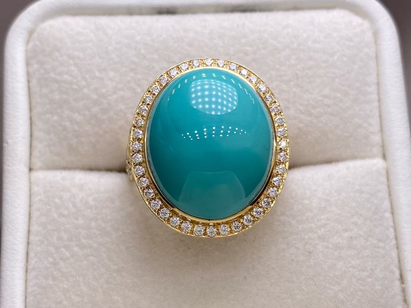 湖北十堰天然原矿绿松石戒指18k金镶嵌高瓷精品大蛋面女戒时尚