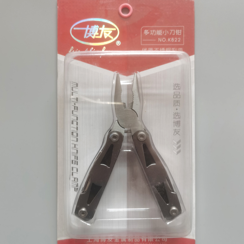 博友多功能小刀钳子求生工具