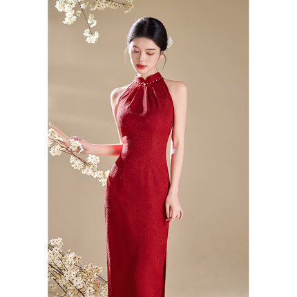 红色挂脖旗袍新中式改良气质高级感新娘敬酒服订婚礼服连衣裙3/4