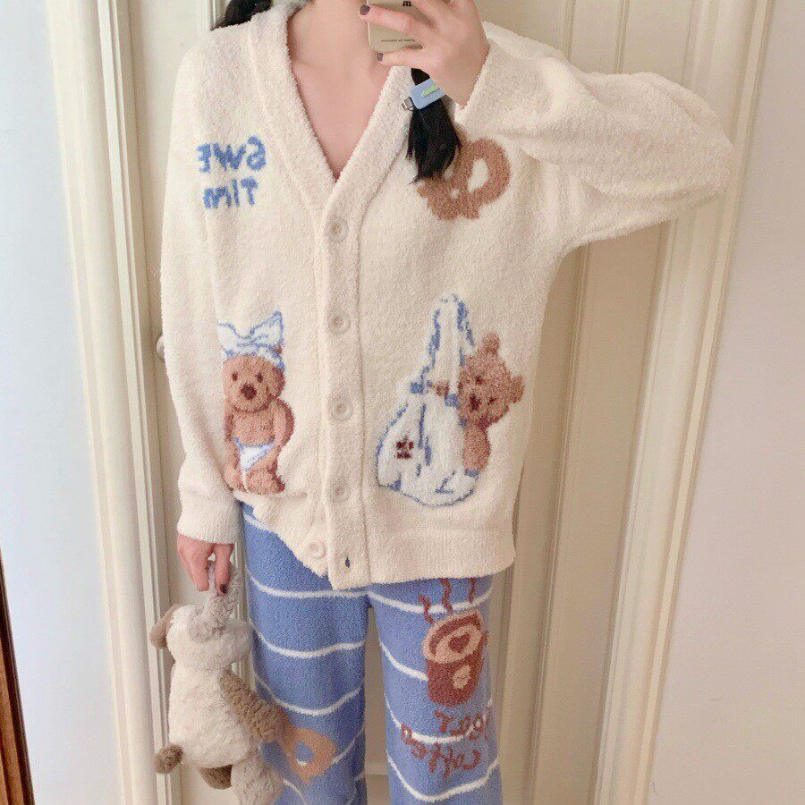 Reefur Rinka梨花家新款女V生领保提花甜睡小熊开衫长袖套装家居