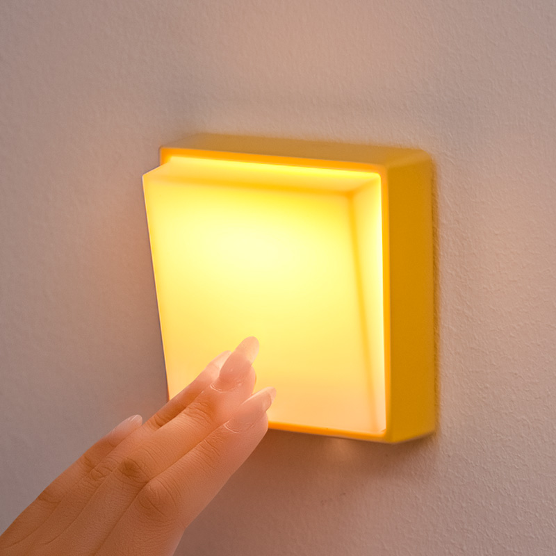 磁吸式小夜灯带开关卧室睡眠灯长续航可调节亮度氛围灯免布线壁灯