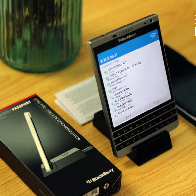 【迪哥精选】黑莓 priv黑莓passport充电底座dock带数据线充电器