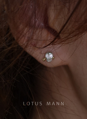 红蓝宝石 Skulls 迷你骷髅耳钉 三款