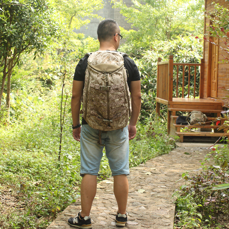 苏动sumove脊背快取双肩背包 TAD 战术背包+防雨罩 登山徒步包