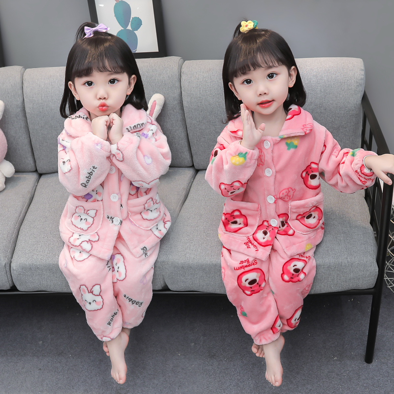 女宝宝新款法兰绒睡衣套装