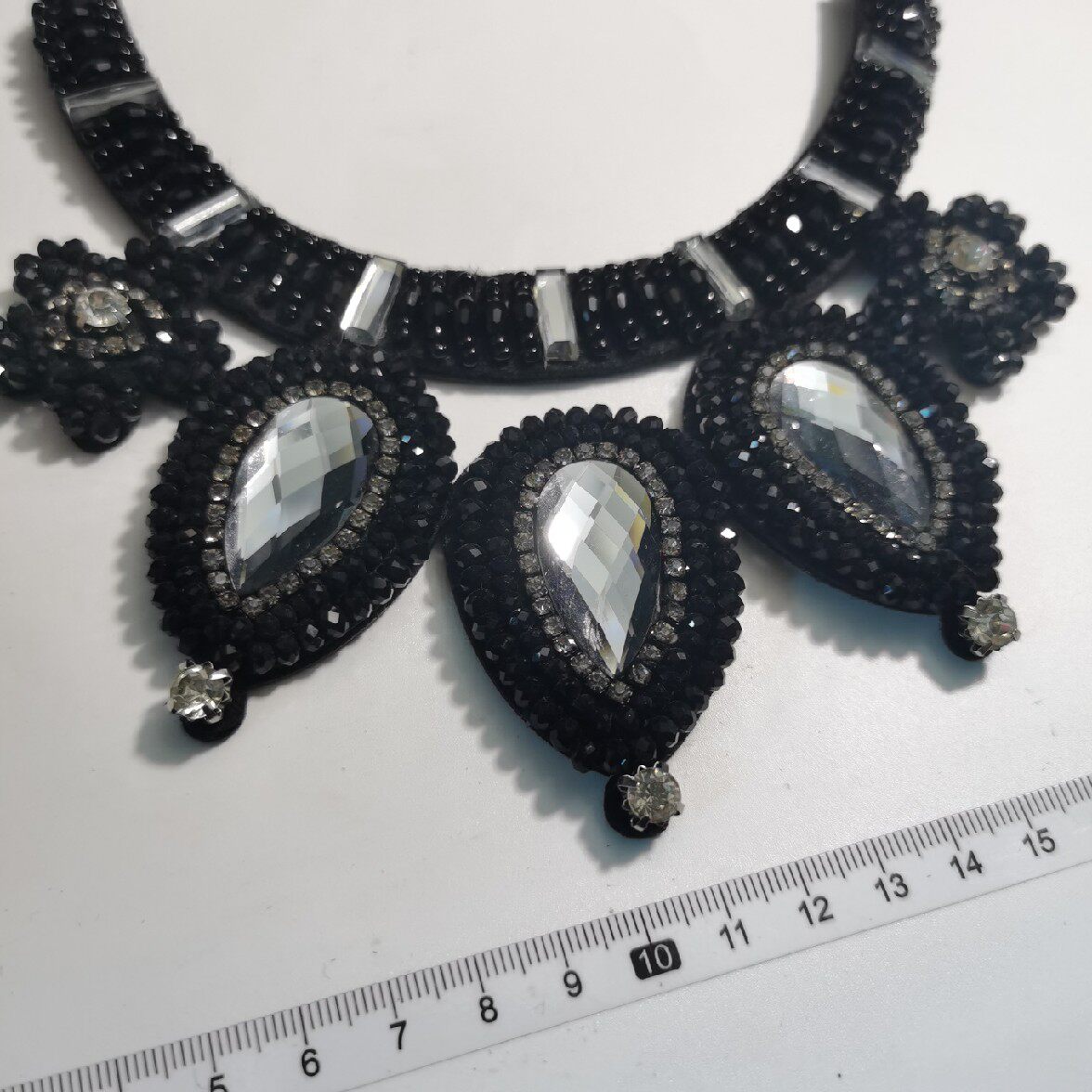 3 WATER DROPS AND TWO SMALL FLOWERS DECORATIVE NECKLACE 2019 NEW CRYSTAL WILD FAKE COLLAR FAKE COLLAR KOREAN VERSION