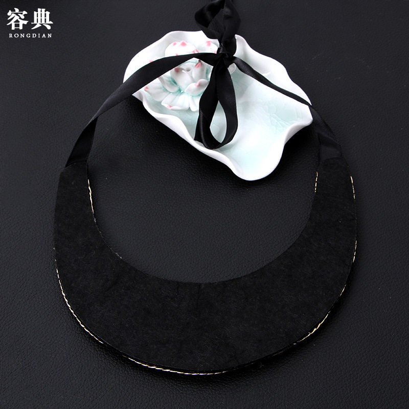 201 NEW 9 KOREAN VERSION OF THE VERSATILE DECORATIVE COLLAR MOON BAR GLASS CRYSTAL FALSE COLLAR FALSE COLLAR NECKLACE