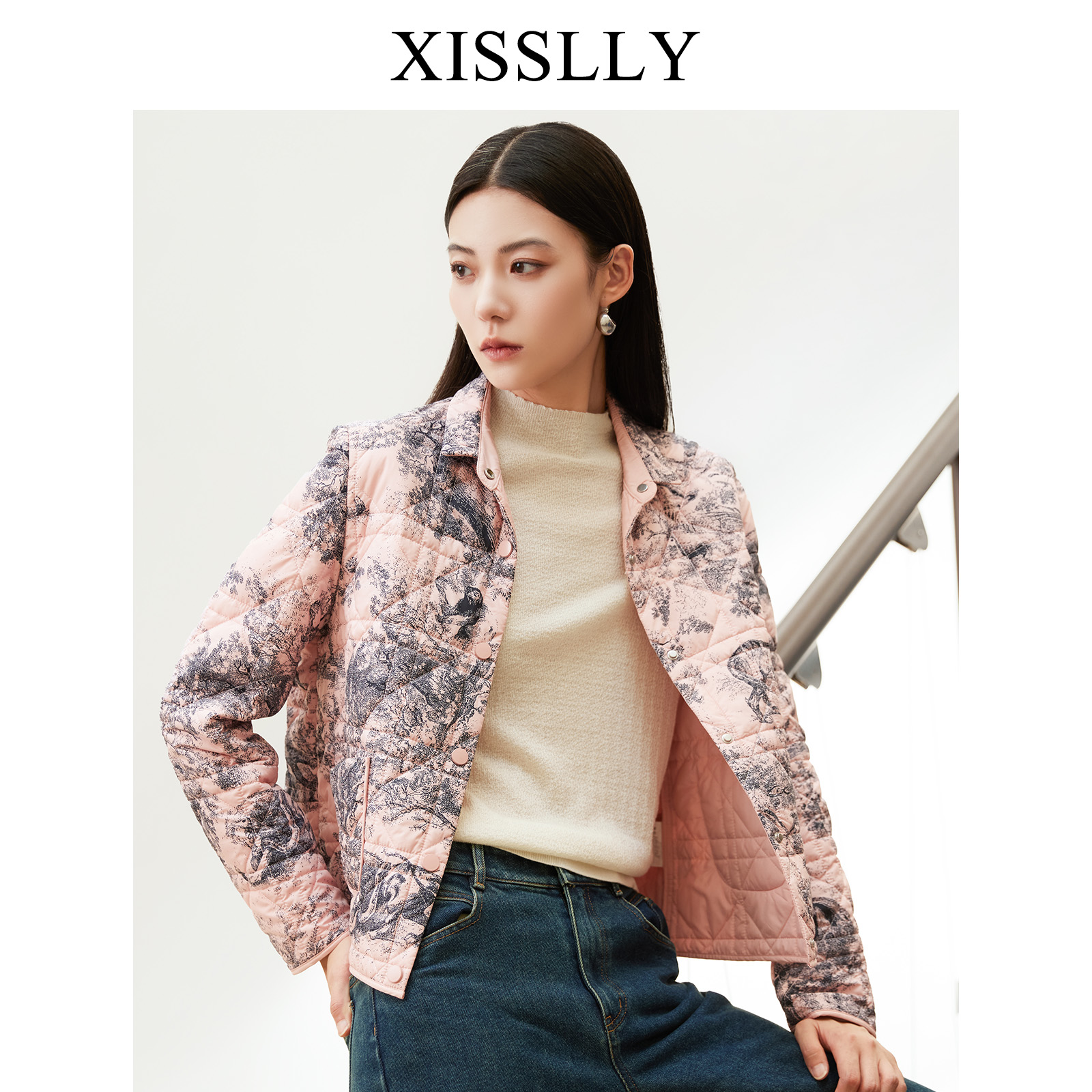 XISSLLY 2025冬款新品上衣239110011