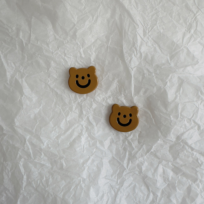 「胸针很忙」自制一只笑脸小熊胸针！百搭耐看无痕磁吸扣学生配饰