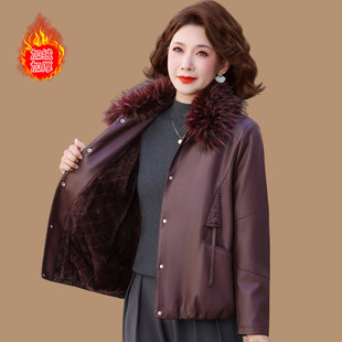时尚妈妈秋冬加绒加厚棉服皮衣中老年女冬装洋气PU皮宽松保暖棉衣