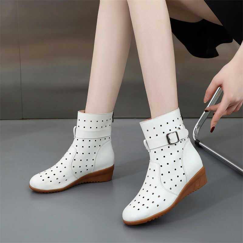 春夏季坡跟镂空洞洞鞋真皮中跟软底中年妈妈广场跳舞鞋凉鞋女凉靴