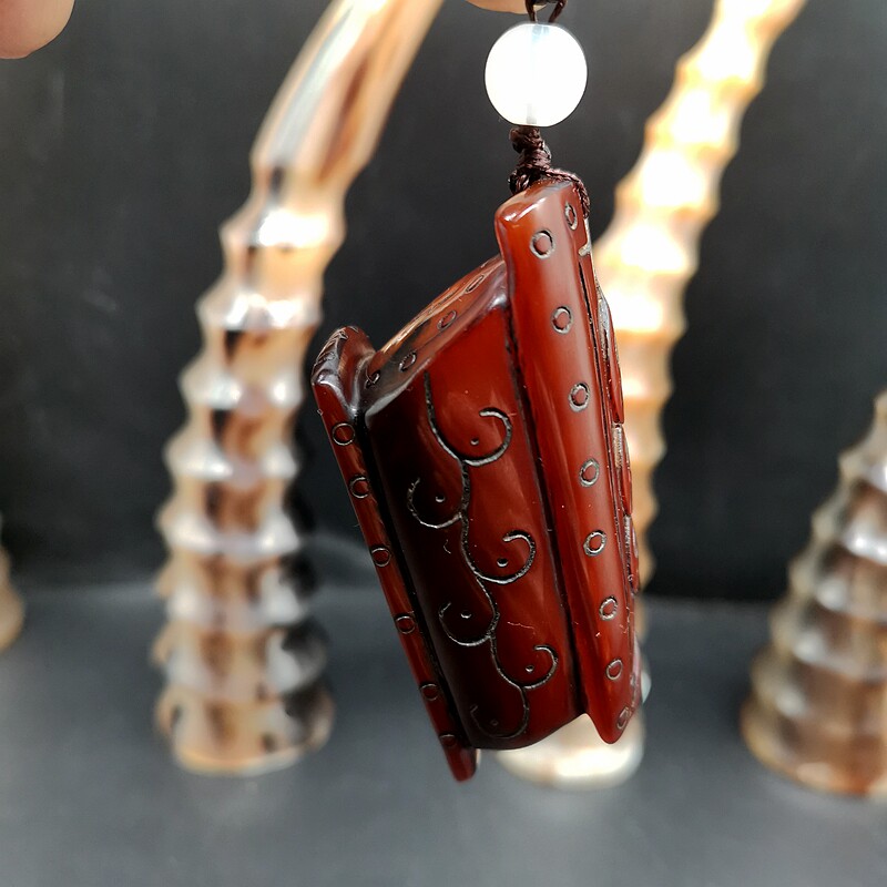 牛角官财手把件摆件挂件天然实心仿古角雕精雕刻男士随身手玩