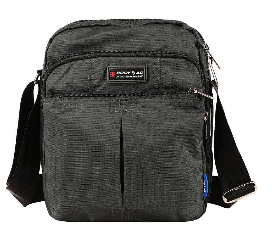 Bodysac斜挎包户外钓鱼泼水休闲