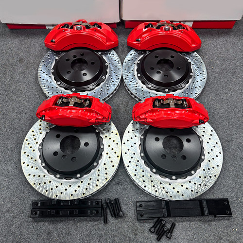 CV6 CV4 F40电子4活塞双卡钳适用于奔驰迈巴赫 V级 EQS EQE EQA