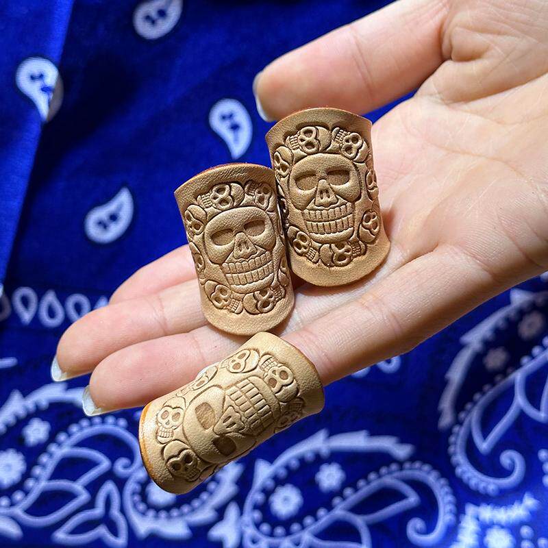 HERZ手工皮具骷髅头图案方巾扣欧美咔叽工装搭配机车文艺个性领巾
