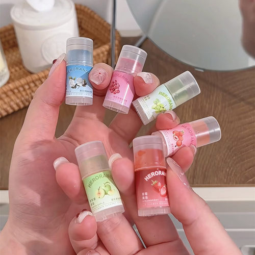 all in！水果mini润唇膏！青提葡萄荔枝味滋润保湿学生平价无色
