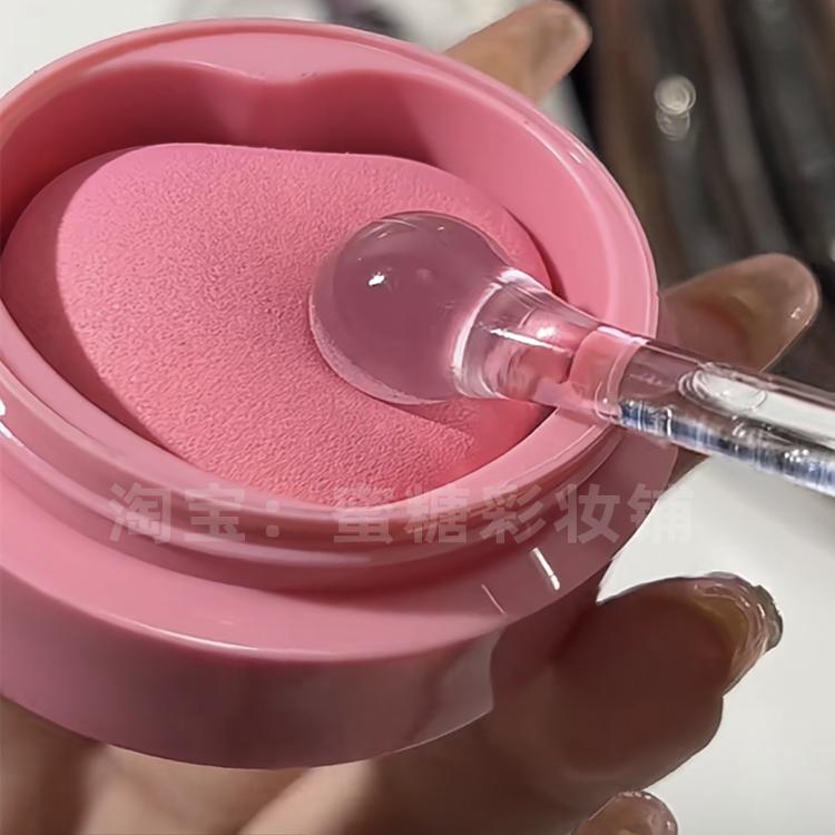 少女桃粉牛奶粉膨胀色爱心腮红膏