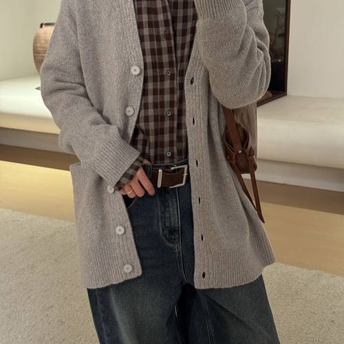 CLEAN SPACE-100%羊毛V领简约秋冬上新羊毛外套保暖毛衣57838