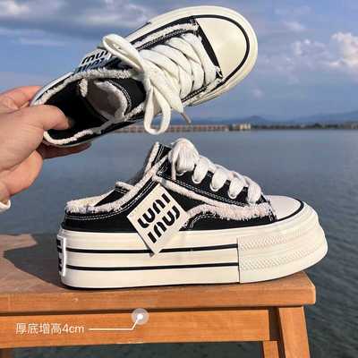 两穿踩跟厚底增高帆布鞋女2025新款透气懒人半拖鞋松糕板鞋乞丐鞋