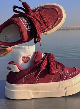 原创美式复古红色板鞋女2025春季新款小众设计厚底百搭运动休闲鞋