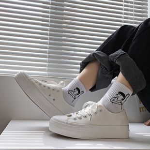 女2025春秋季 松糕小白鞋 新款 百搭学生增高鞋 子 ins板鞋 厚底帆布鞋