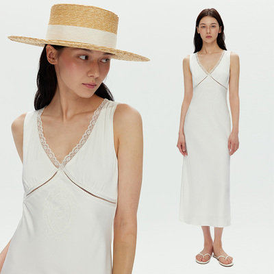 蕾丝刺绣拼接连衣裙缎面