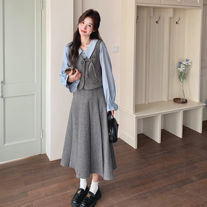 法式小香风气质套装女2025年春秋季新款显瘦马甲衬衫百褶裙三件套图片