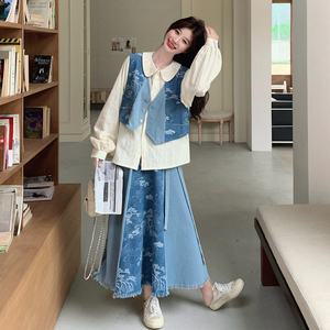 新中式国风印花娃娃领衬衫显瘦马甲牛仔半身裙三件套女秋2026新款图片
