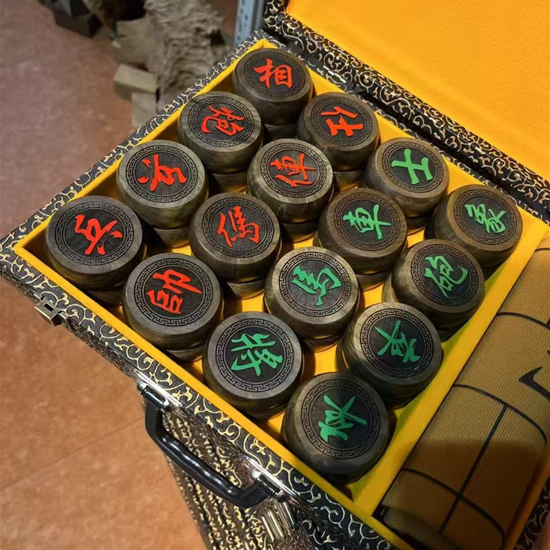 中国象棋 金丝楠乌木大中小号棋盘实木棋子送礼品套装包邮可定制