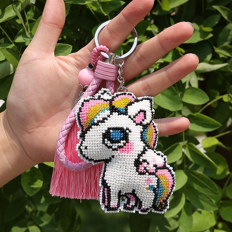 DIY十字绣满珠绣钥匙扣新款彩虹马生肖可爱背包挂件白龙马有成品